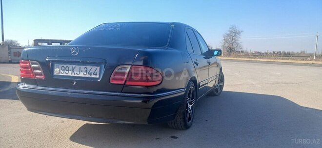Mercedes E 290 1996, 325,466 km - 2.9 l - Sabirabad