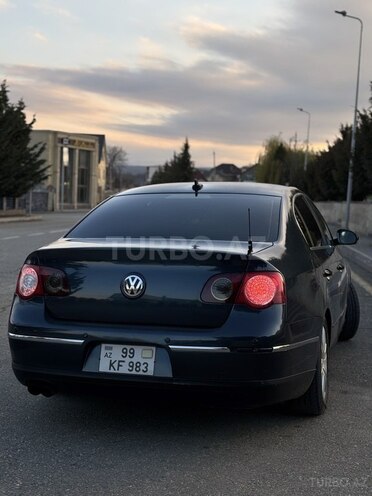 Volkswagen Passat 2006, 326,679 km - 2.0 l - Qusar