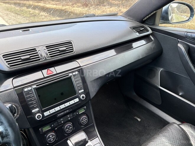 Volkswagen Passat 2006, 326,679 km - 2.0 l - Qusar
