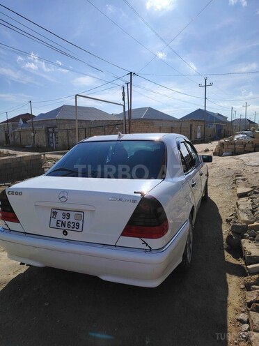 Mercedes C 200 1997, 236,000 km - 2.0 л - Bakı