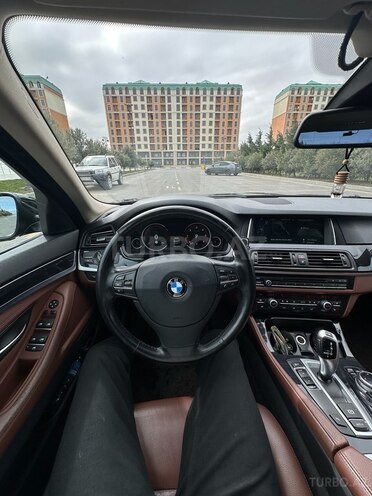 BMW 520 2014, 210,000 km - 2.0 l - Sumqayıt
