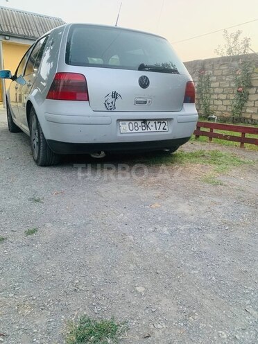 Volkswagen Golf 2000, 358,000 km - 1.6 л - Zaqatala