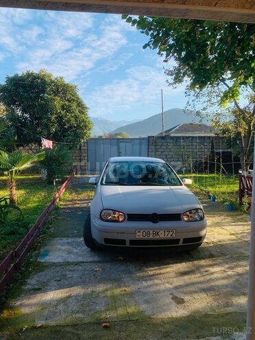 Volkswagen Golf 2000, 358,000 km - 1.6 л - Zaqatala