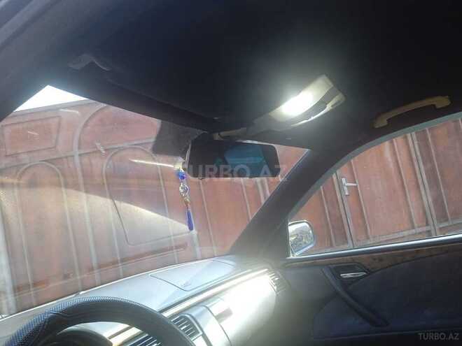 Mercedes E 220 d 2001, 348,000 km - 2.2 l - Bakı