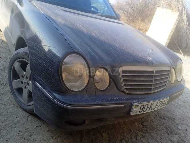 Mercedes E 220 d 2001, 348,000 km - 2.2 l - Bakı