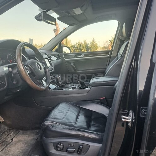 Volkswagen Touareg 2011, 350,000 km - 3.6 l - Xaçmaz