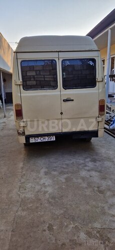 Mercedes 208 D 1983, 509,655 km - 2.5 l - Şəmkir
