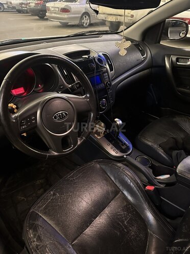Kia Cerato Koup 2009, 178,000 km - 1.6 л - Bakı