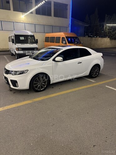 Kia Cerato Koup 2009, 178,000 km - 1.6 л - Bakı