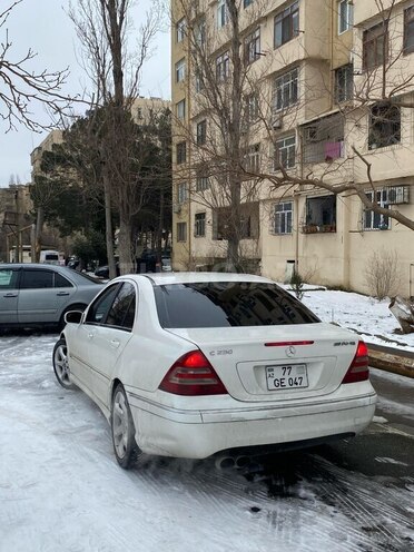 Mercedes C 230 2004, 420,000 km - 1.8 л - Bakı