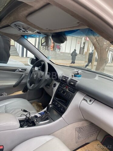Mercedes C 230 2004, 420,000 km - 1.8 л - Bakı