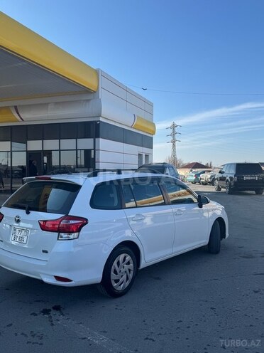 Toyota Corolla Fielder 2018, 130,000 km - 1.5 l - Sumqayıt