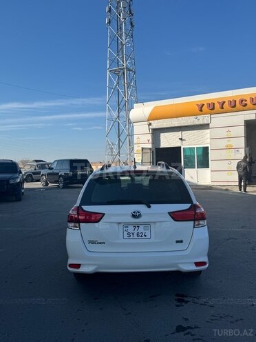 Toyota Corolla Fielder 2018, 130,000 km - 1.5 l - Sumqayıt