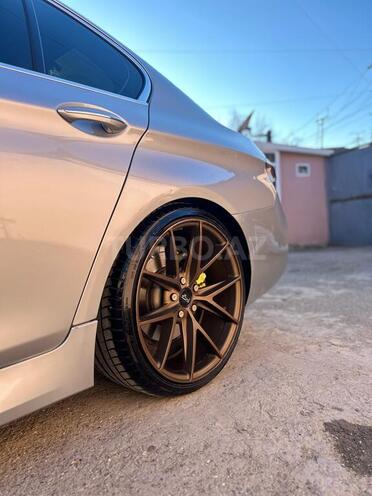 BMW 528 2015, 298,000 km - 2.0 l - Bakı