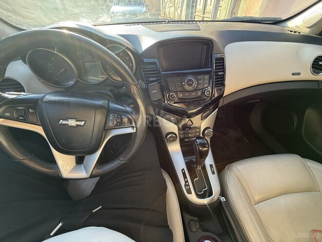 Chevrolet Cruze 2015, 317,323 km - 1.4 l - Bakı