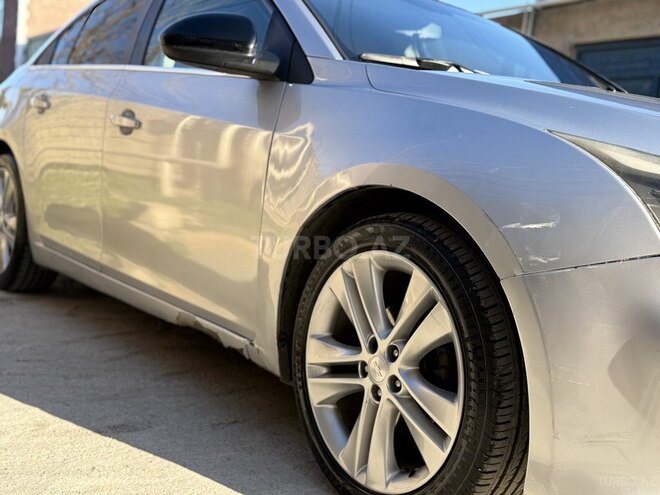 Chevrolet Cruze 2015, 317,323 km - 1.4 l - Bakı