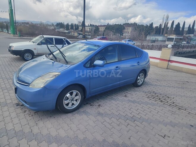 Toyota Prius 2009, 304,166 km - 1.5 л - Gəncə