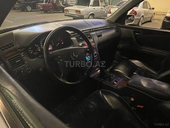 Mercedes E 220 d 1999, 280,000 km - 2.2 l - Şirvan