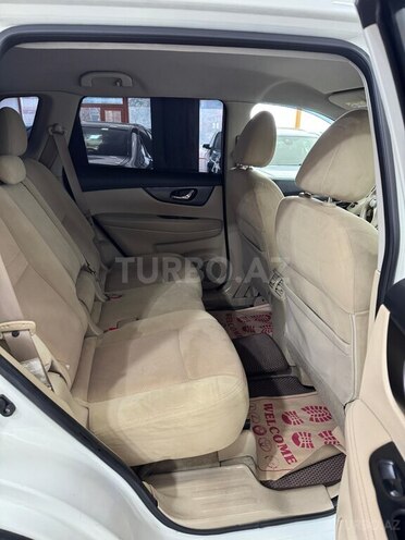 Nissan X-Trail-16