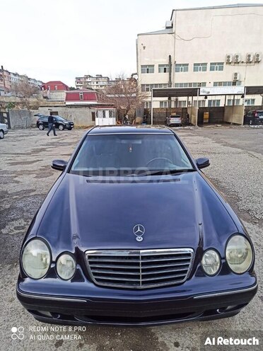 Mercedes E 240 1999, 365,000 km - 2.4 l - Bakı
