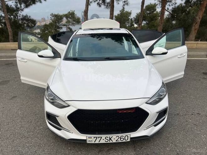 Hyundai Elantra 2017, 100,000 km - 1.6 l - Bakı