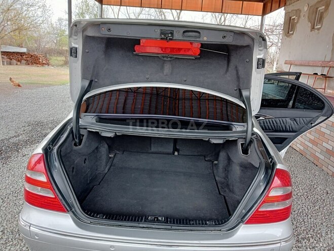Mercedes E 320 2004, 262,112 km - 3.2 l - Bərdə