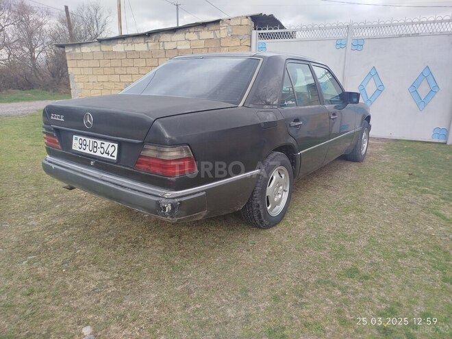 Mercedes E 220 1993, 510,000 km - 2.2 l - İmişli