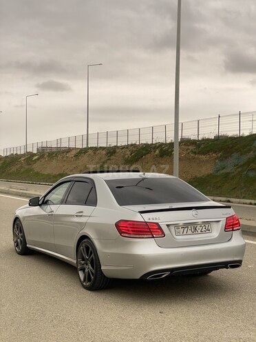 Mercedes E 220 d 2015, 193,000 km - 2.2 l - Bakı
