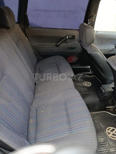Volkswagen Passat 1990, 150,000 km - 1.8 l - Bakı