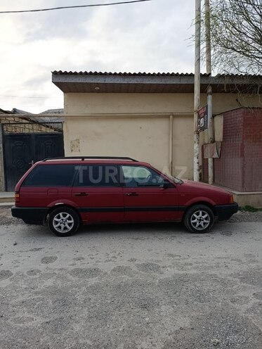 Volkswagen Passat 1990, 150,000 km - 1.8 l - Bakı