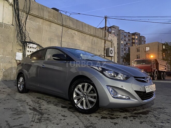 Hyundai Avante 2015, 125,000 km - 1.6 л - Bakı