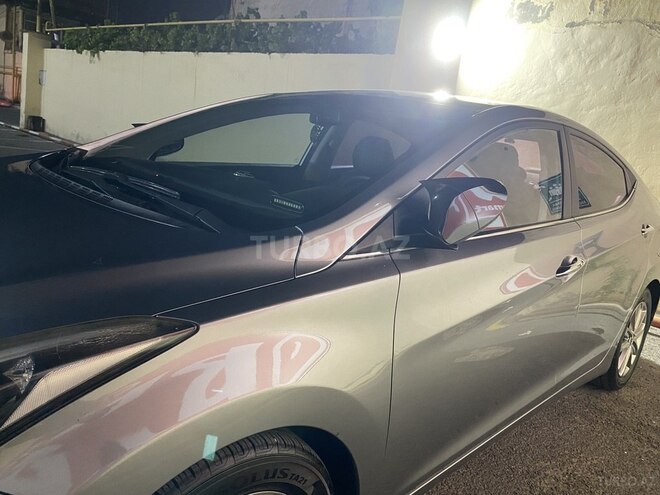 Hyundai Avante 2015, 125,000 km - 1.6 л - Bakı