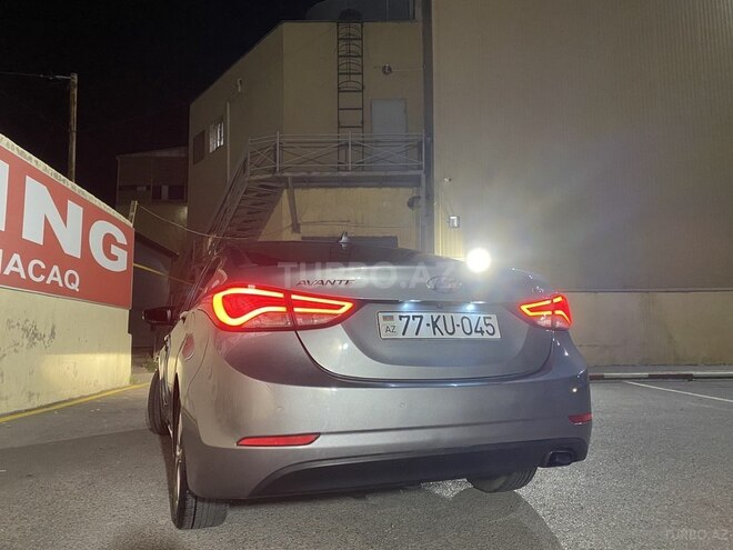 Hyundai Avante 2015, 125,000 km - 1.6 л - Bakı