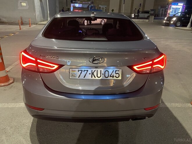 Hyundai Avante 2015, 125,000 km - 1.6 л - Bakı
