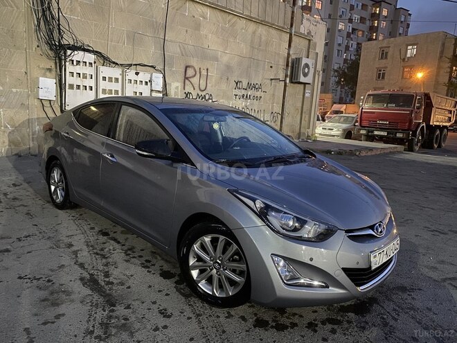 Hyundai Avante 2015, 125,000 km - 1.6 л - Bakı