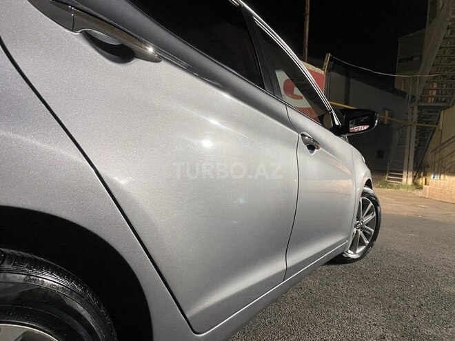 Hyundai Avante 2015, 125,000 km - 1.6 л - Bakı