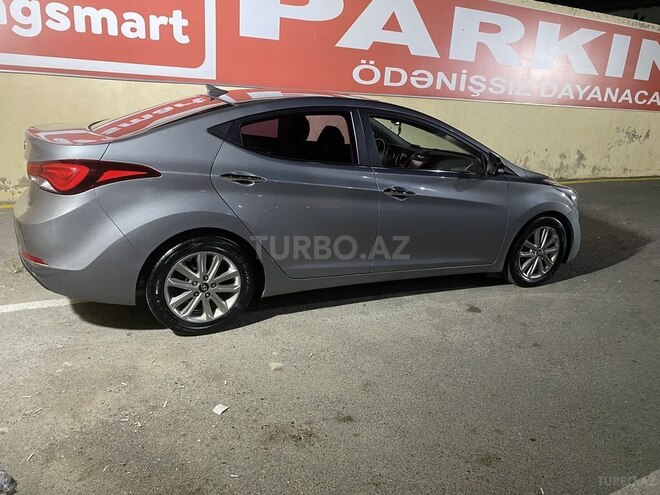 Hyundai Avante 2015, 125,000 km - 1.6 л - Bakı