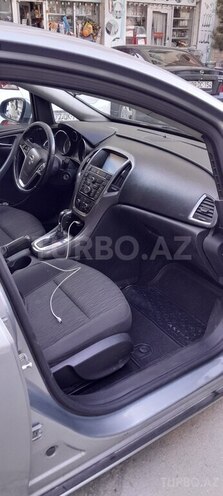 Opel Astra 2012, 280,000 km - 1.4 l - Bakı