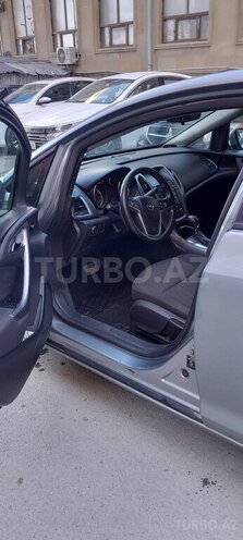 Opel Astra 2012, 280,000 km - 1.4 l - Bakı