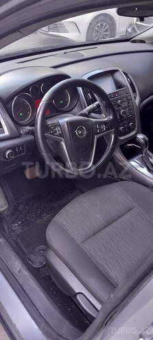 Opel Astra 2012, 280,000 km - 1.4 l - Bakı