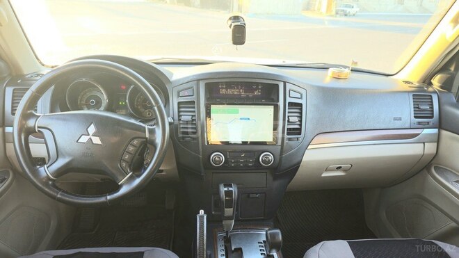 Mitsubishi Pajero 2007, 250,000 km - 3.0 l - Sumqayıt