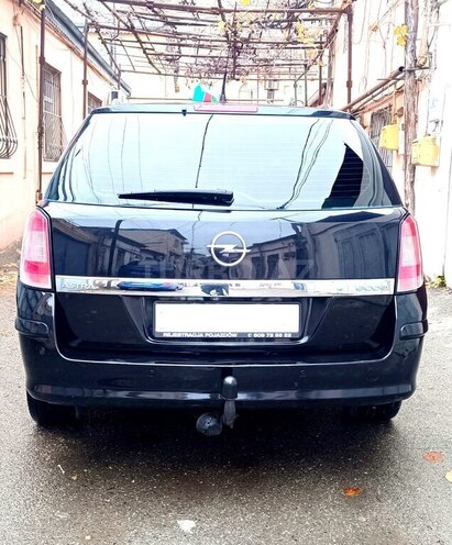 Opel Astra 2008, 212,000 km - 1.4 л - Bakı