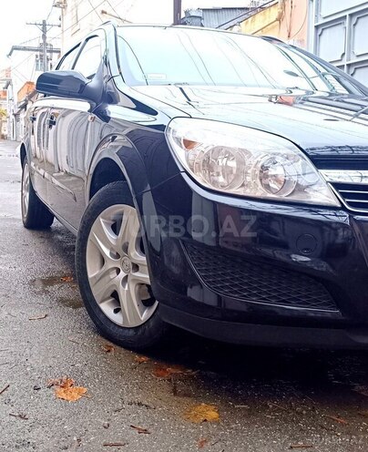 Opel Astra 2008, 212,000 km - 1.4 л - Bakı