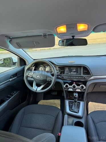 Hyundai Elantra 2019, 104,000 km - 2.0 л - Bakı