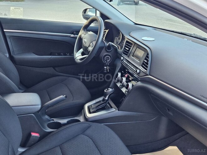 Hyundai Elantra 2019, 104,000 km - 2.0 л - Bakı