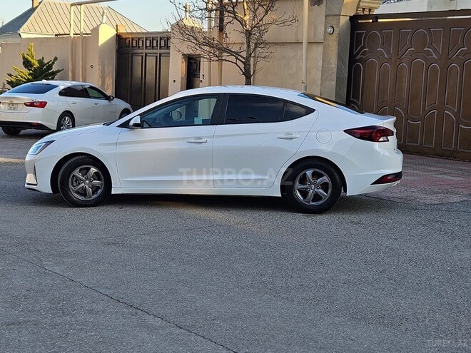 Hyundai Elantra 2019, 104,000 km - 2.0 л - Bakı