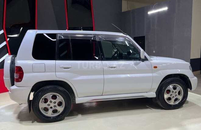 Mitsubishi Pajero io 2000, 201,201 km - 2.0 l - Sumqayıt