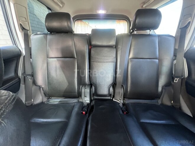Toyota Land Cruiser Prado 2011, 331,000 km - 2.7 l - Bakı