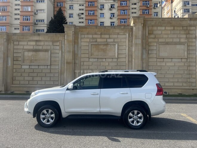 Toyota Land Cruiser Prado 2011, 331,000 km - 2.7 l - Bakı