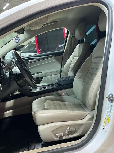 Ford Fusion (North America) 2017, 180,180 km - 1.5 л - Sumqayıt